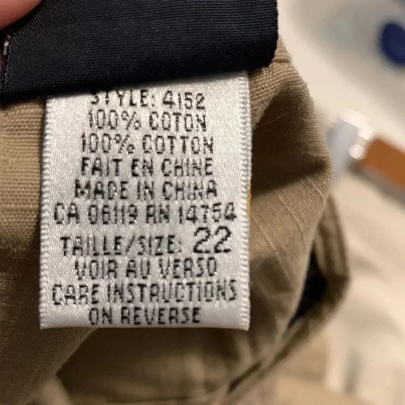 AE shorts Sz  22 - Picture 7 of 8